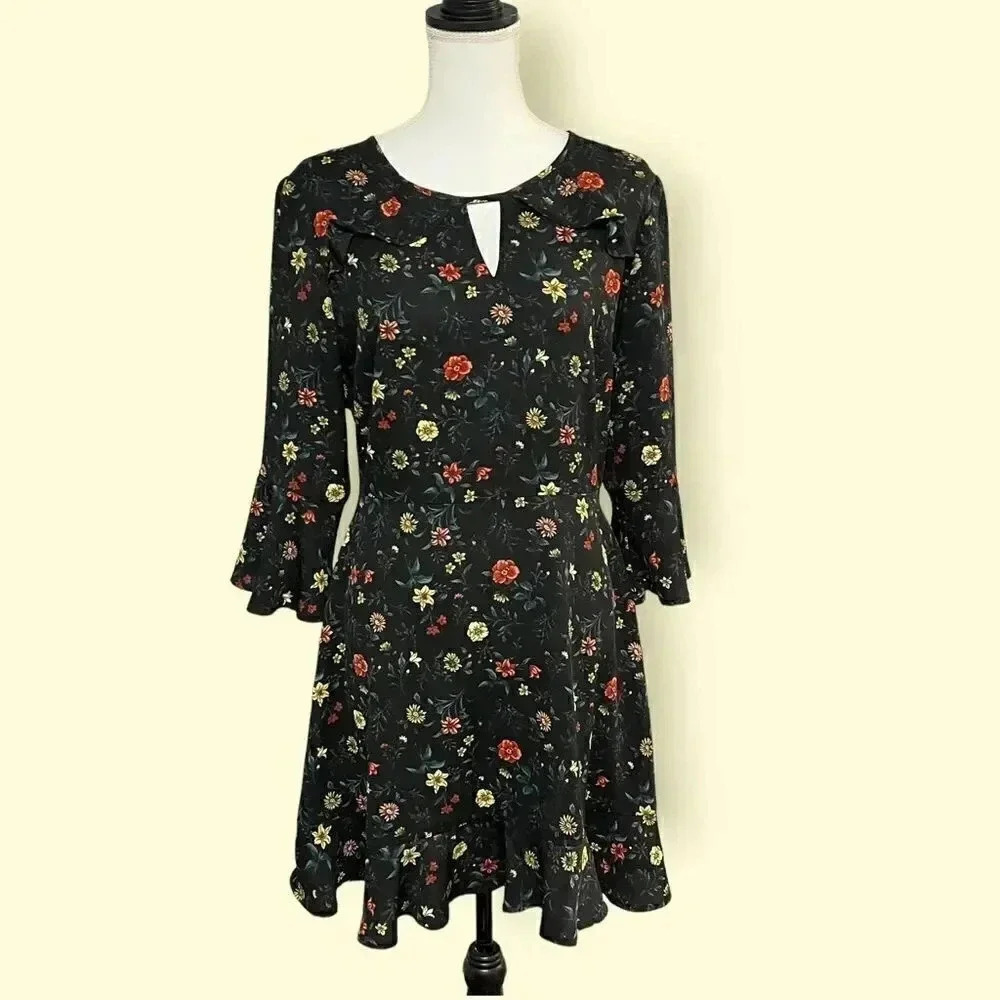 Xhiliration dress size M EUC